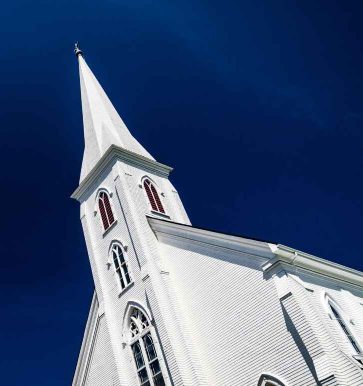 building in need of church painters